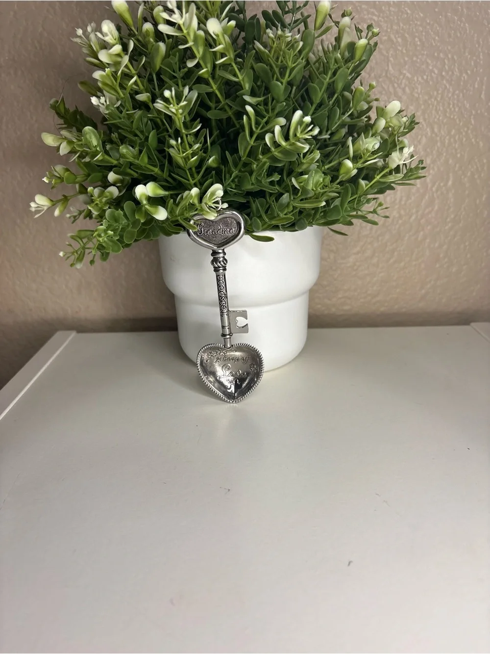 Grandma Key Teaspoon – Silver-Tone Heart Decorative Spoon